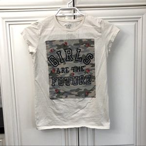 Place Girls are the Future shirt